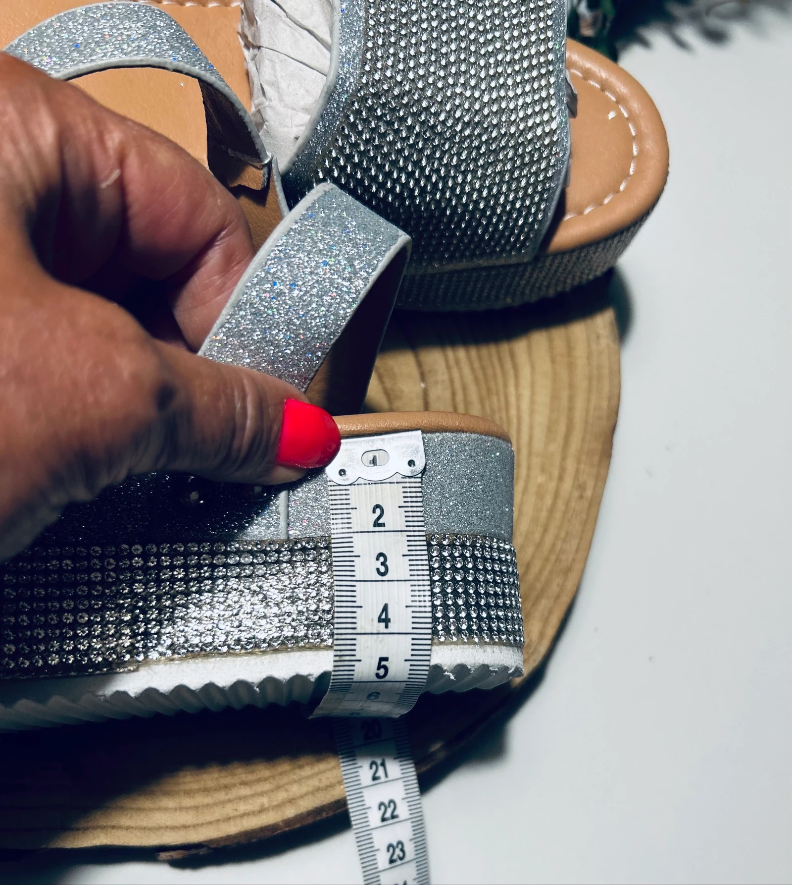 Glitter/Strash Effect Wedges – photo 5